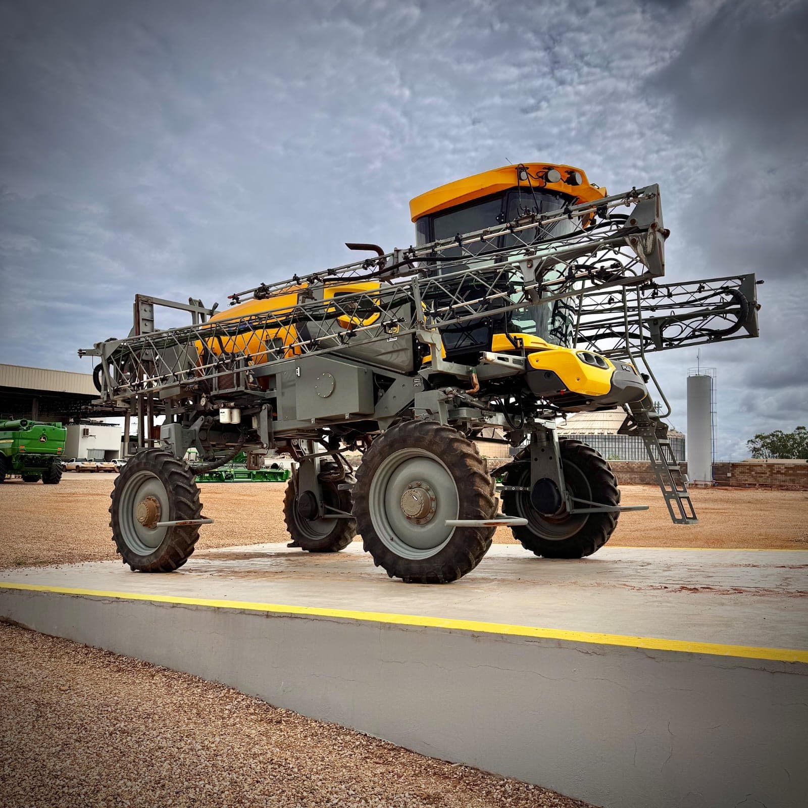 John Deere PLA125J